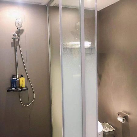 7Days Inn Shanghai Yichuan Road Dış mekan fotoğraf