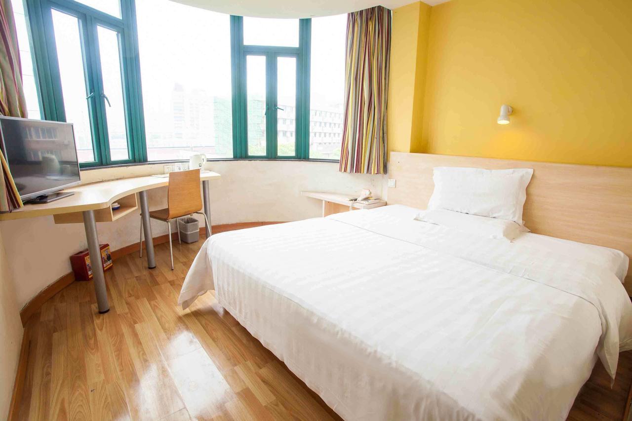 7Days Inn Shanghai Yichuan Road Dış mekan fotoğraf