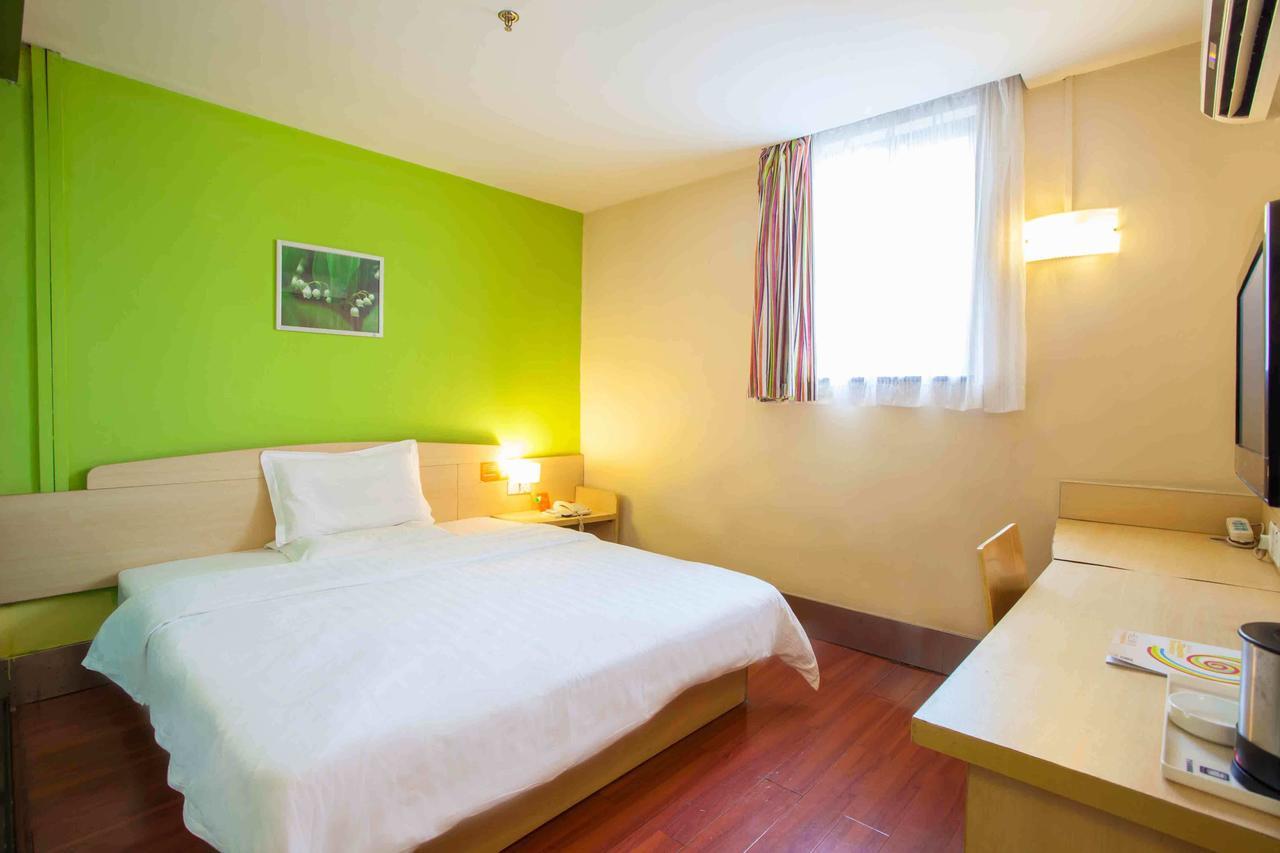 7Days Inn Shanghai Yichuan Road Dış mekan fotoğraf