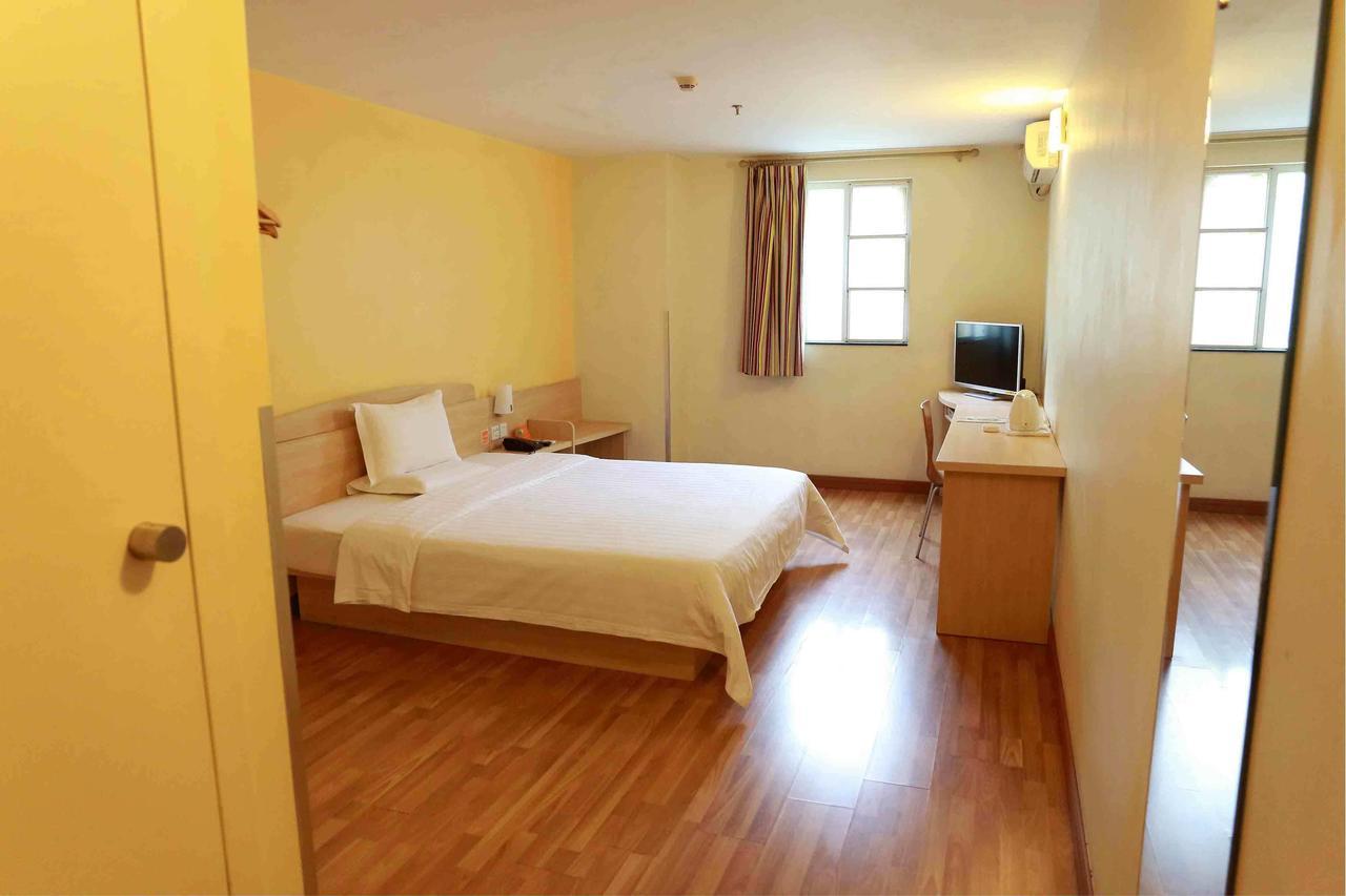 7Days Inn Shanghai Yichuan Road Dış mekan fotoğraf
